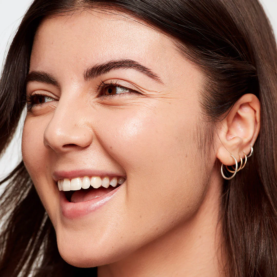 Glowy Super Skin Tint Foundation - Image 194