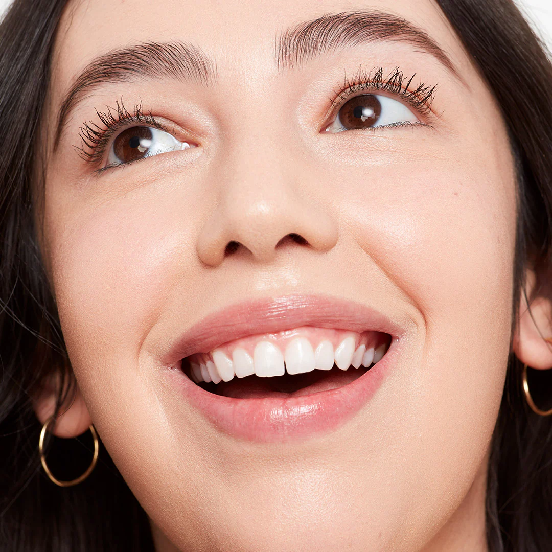 Glowy Super Skin Tint Foundation - Image 45