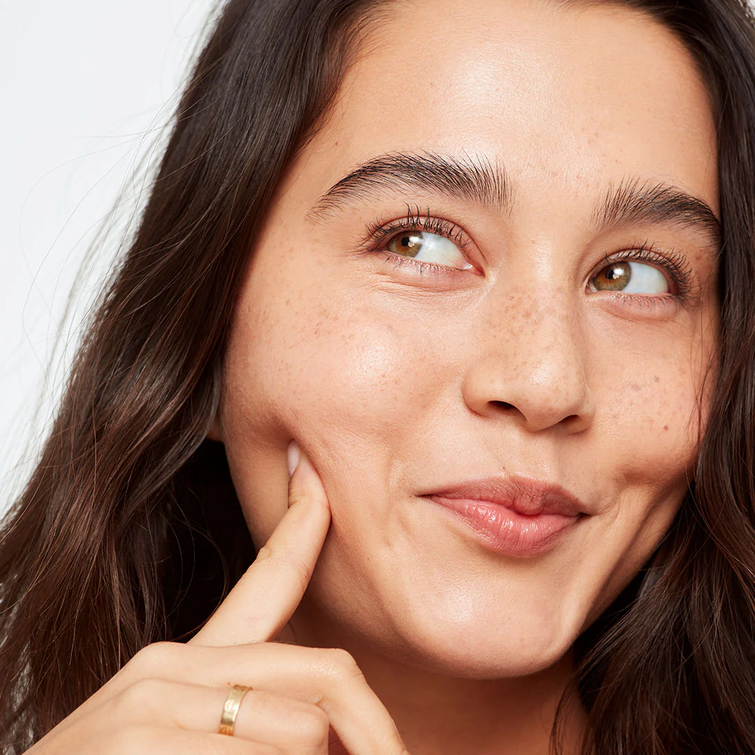 Glowy Super Skin Tint Foundation - Image 52