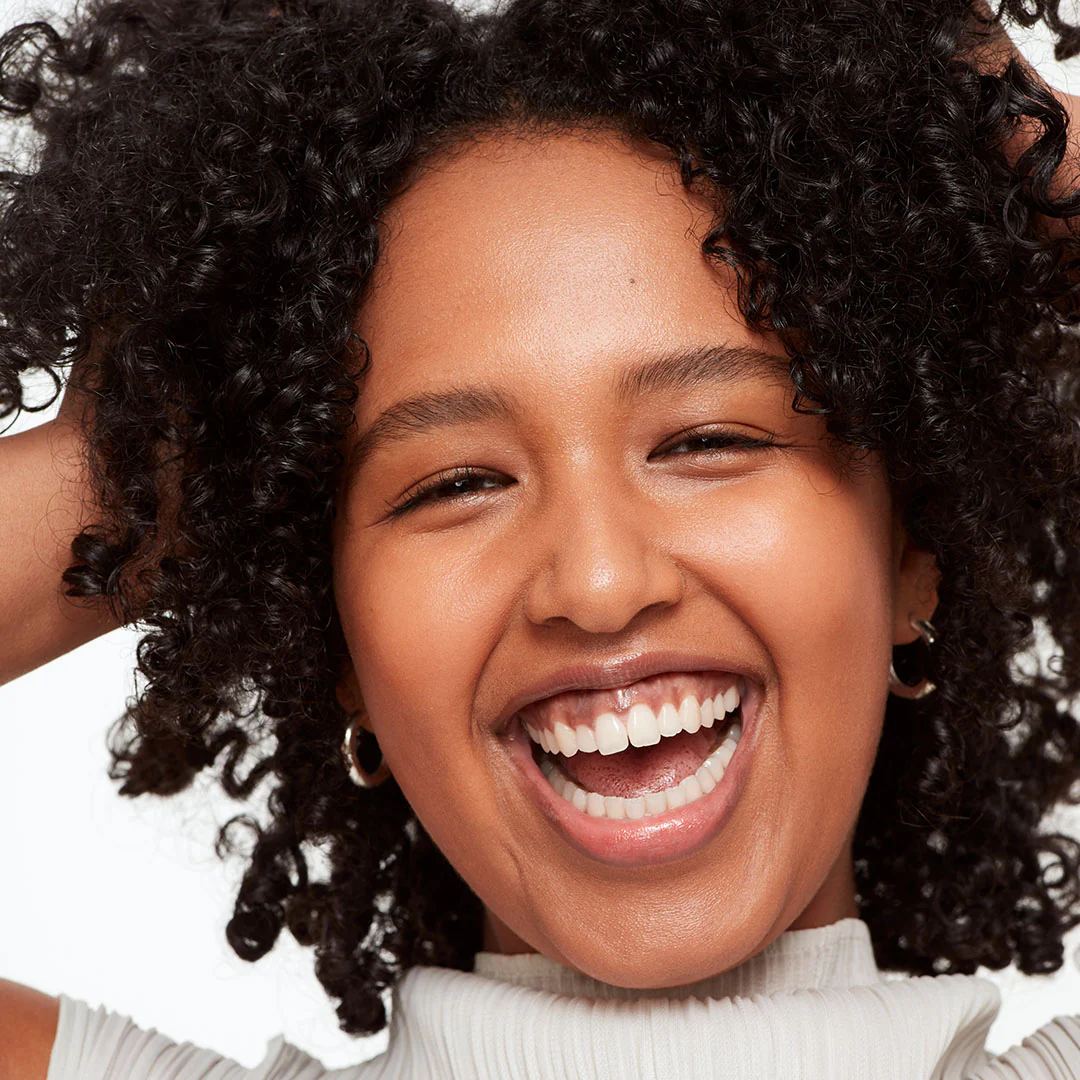 Glowy Super Skin Tint Foundation - Image 64