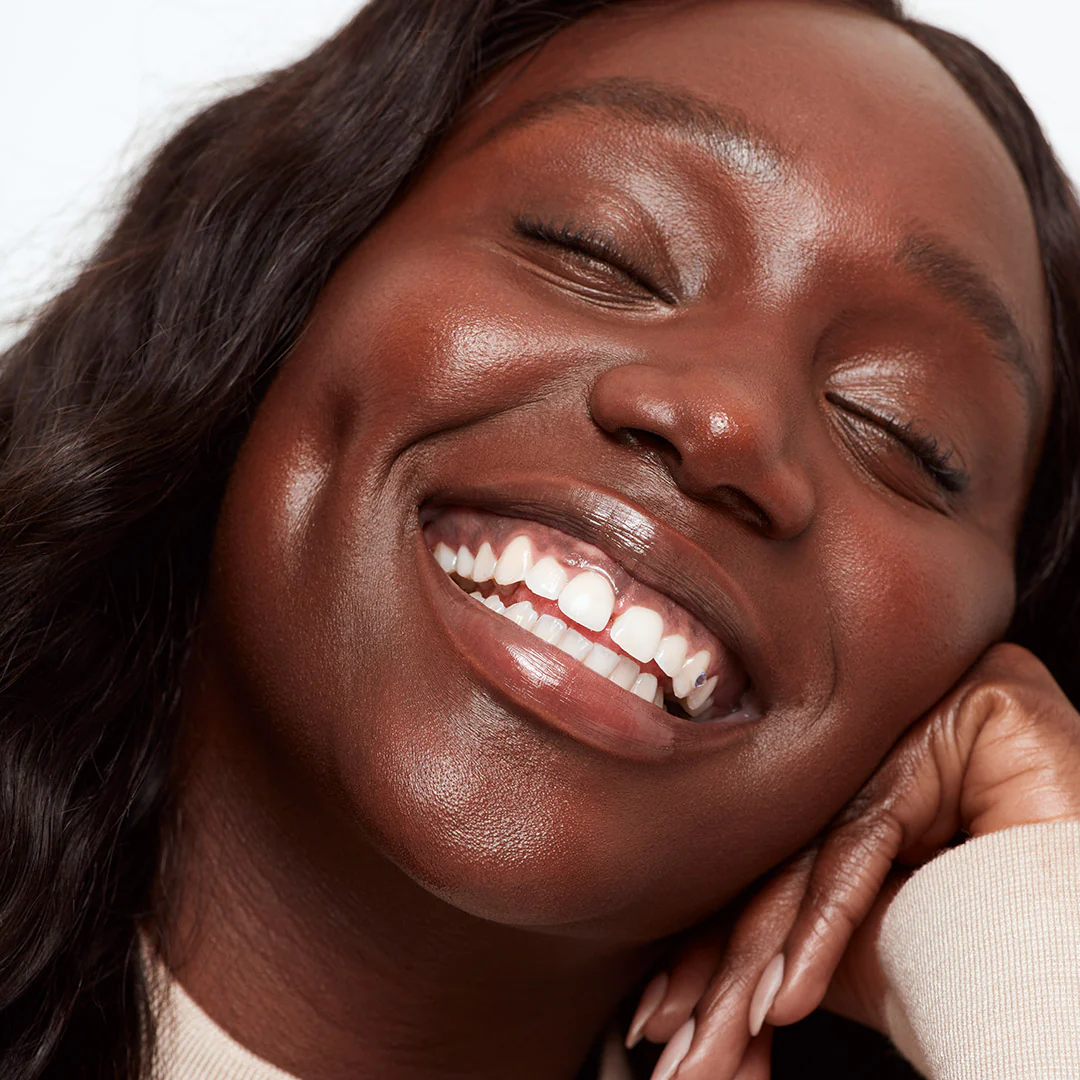 Glowy Super Skin Tint Foundation - Image 70