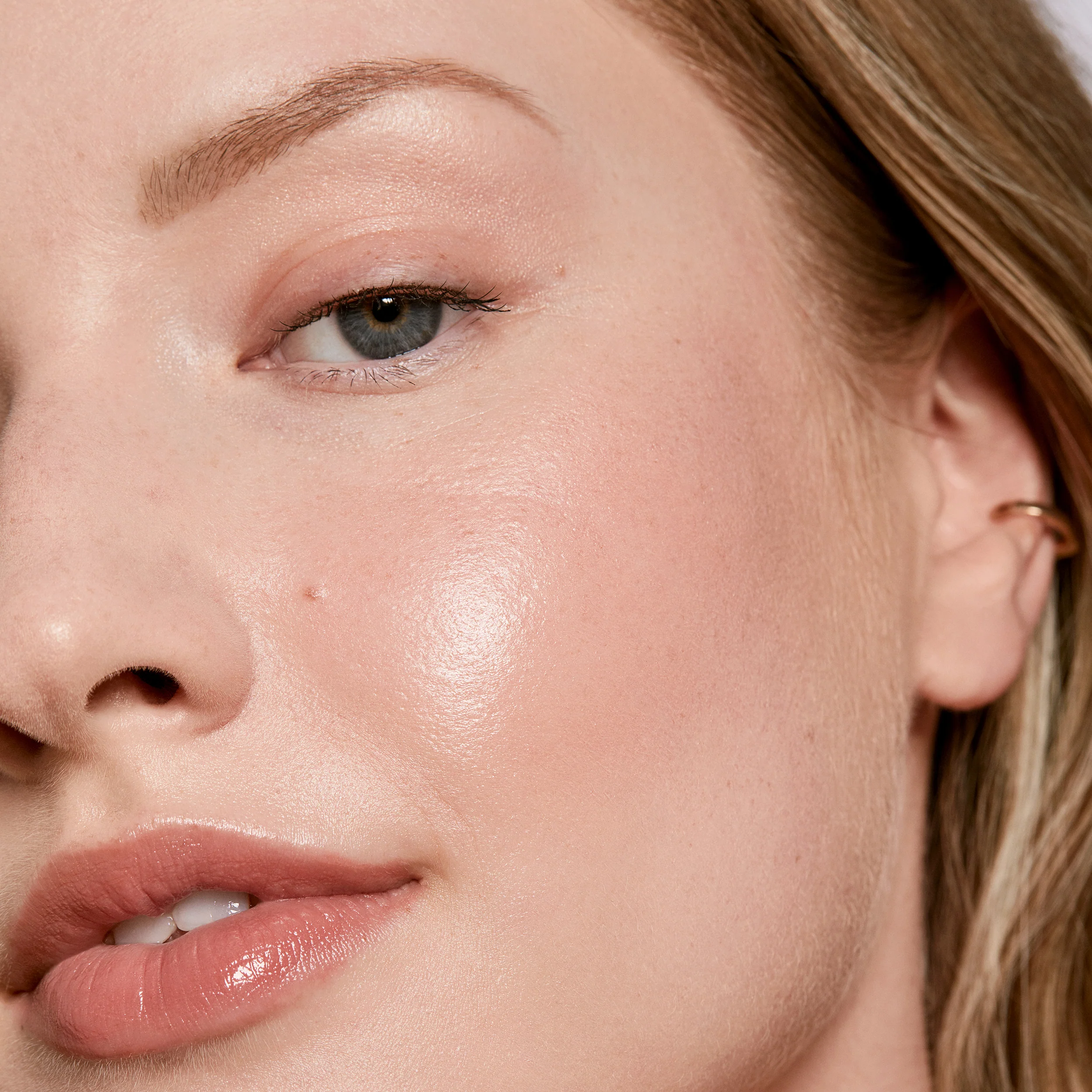 Slip Tint™ Tinted Moisturizer - Image 30