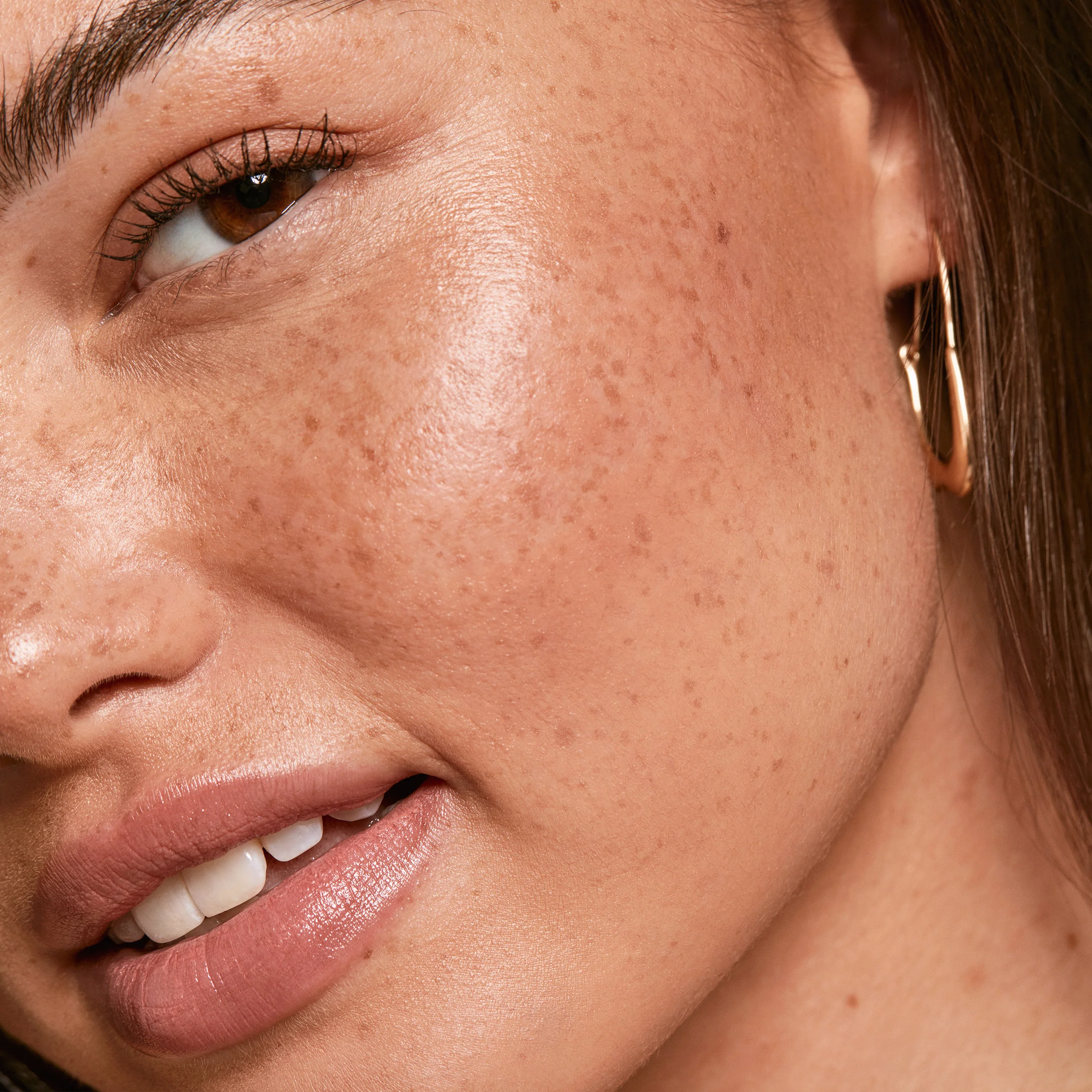 Slip Tint™ Tinted Moisturizer - Image 39