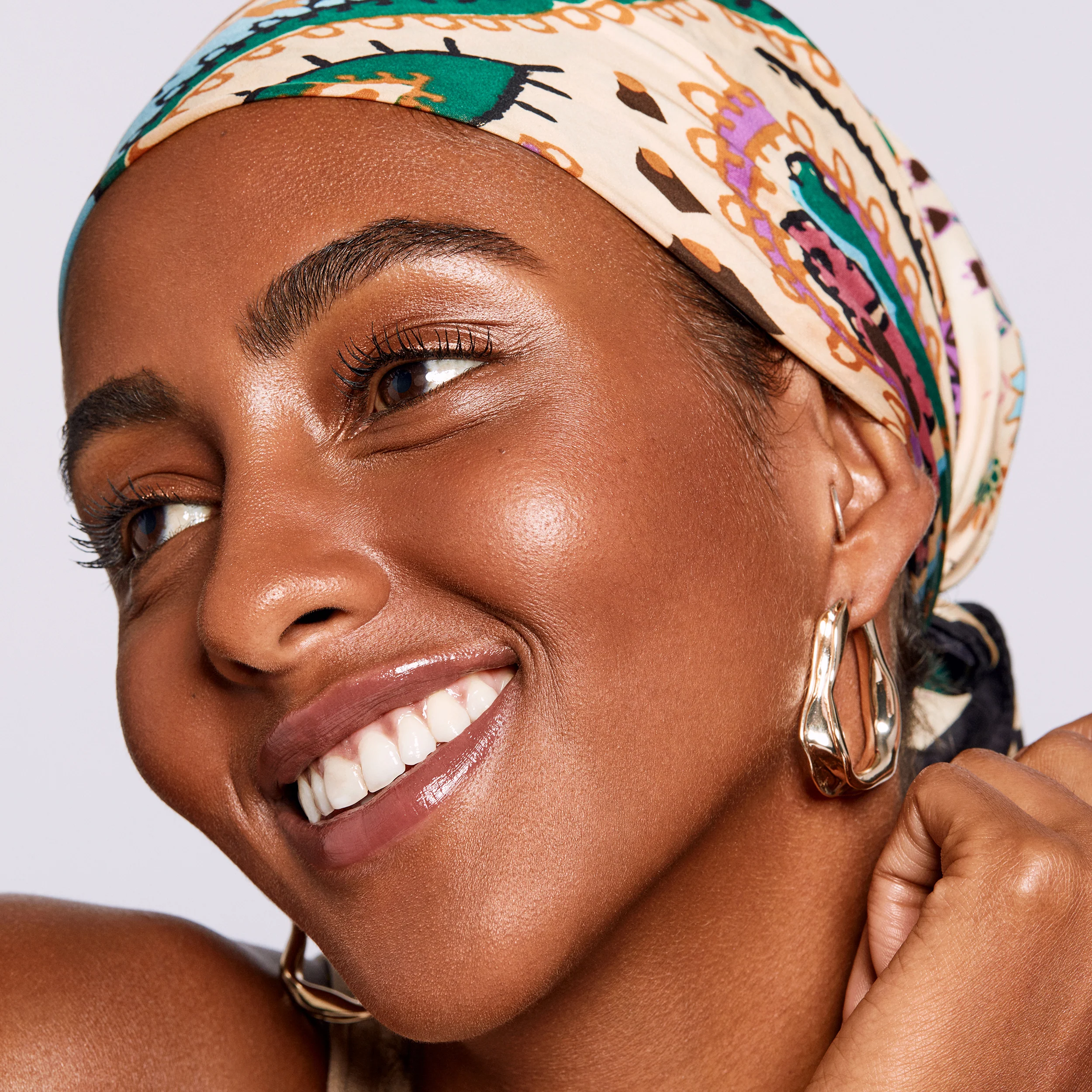 Slip Tint™ Tinted Moisturizer - Image 64