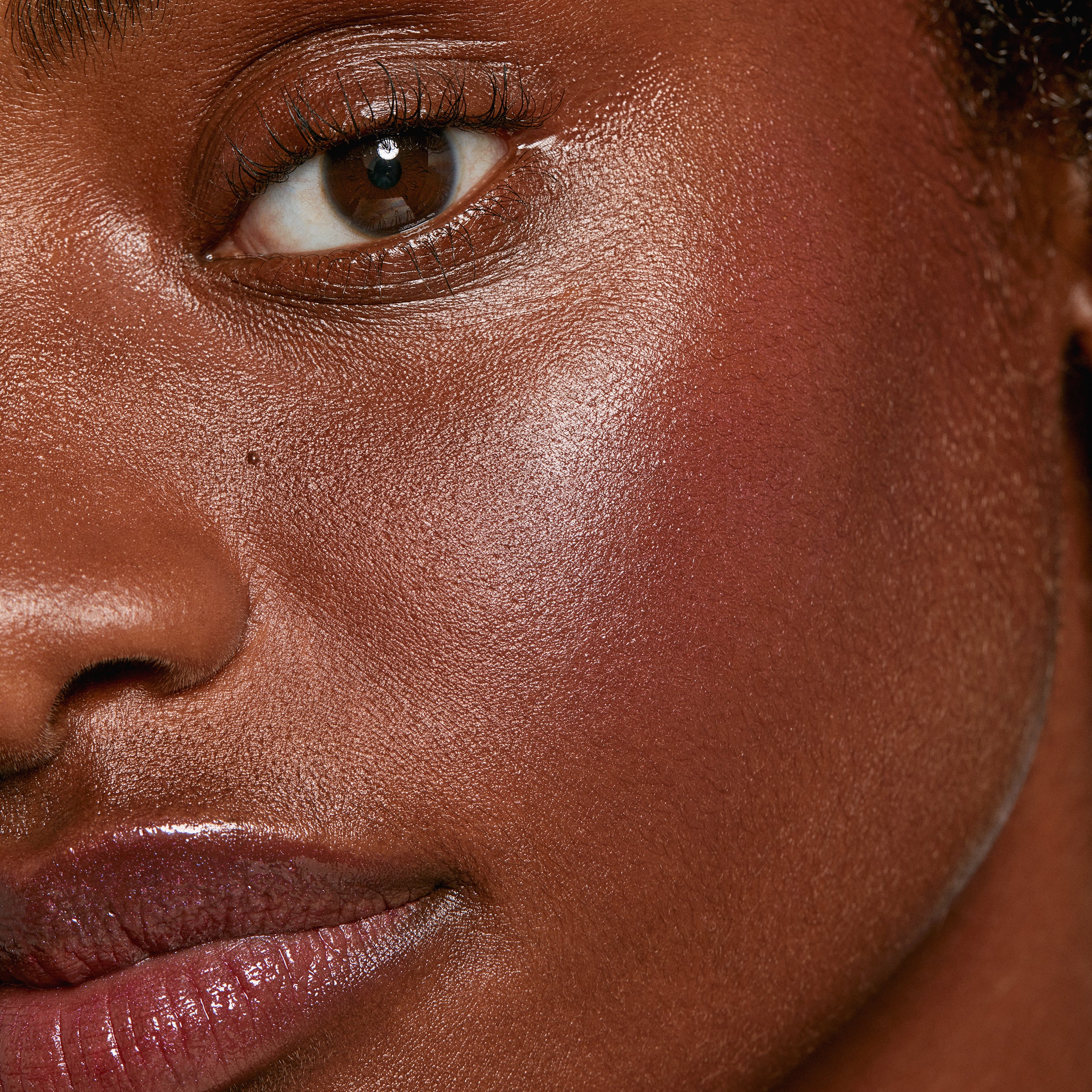 Slip Tint™ Tinted Moisturizer - Image 66